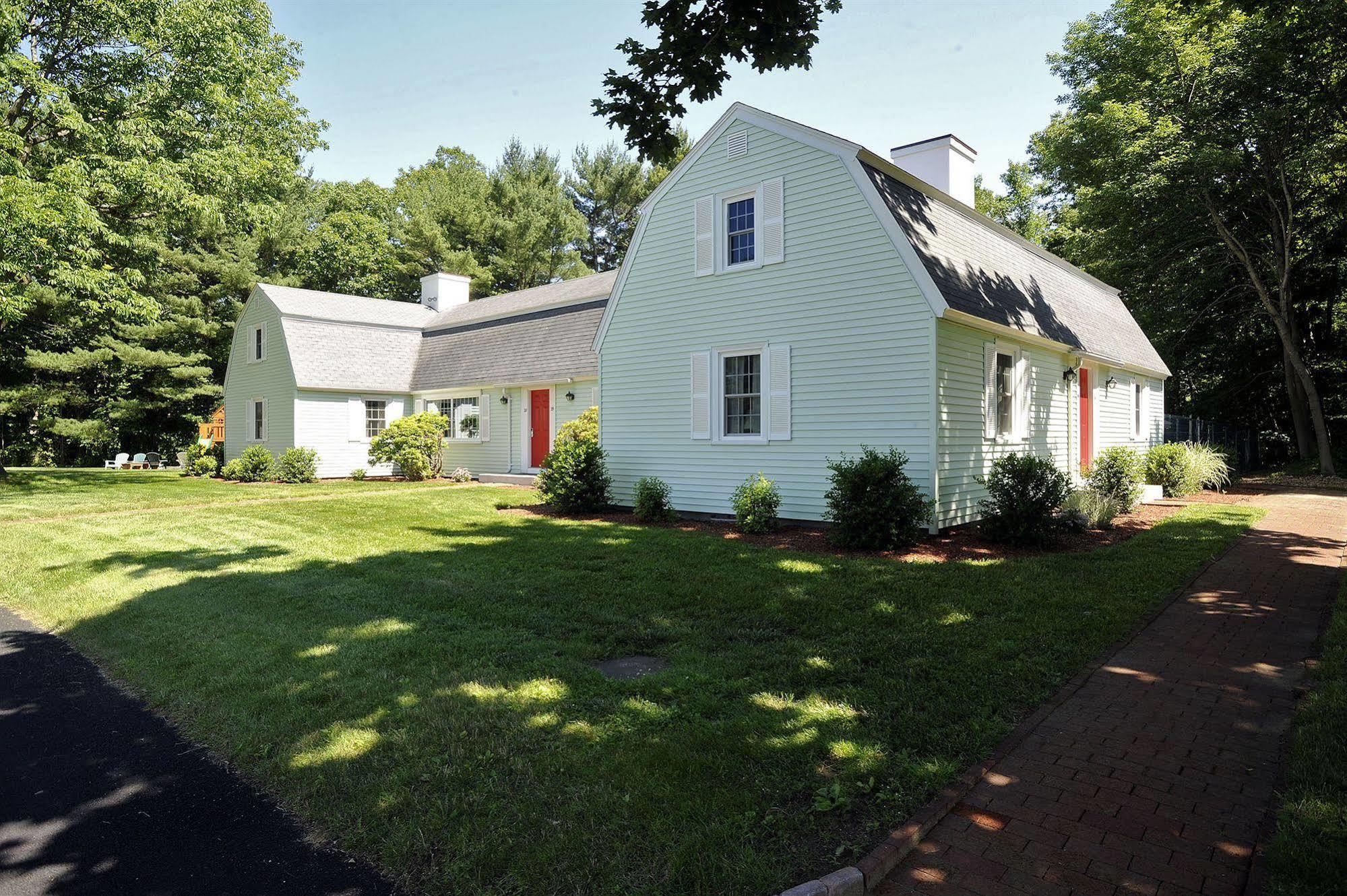 Old Sturbridge Inn & Reeder Family Lodges Exteriör bild